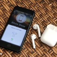 Беспроводные наушники AirPods для любых iPhone